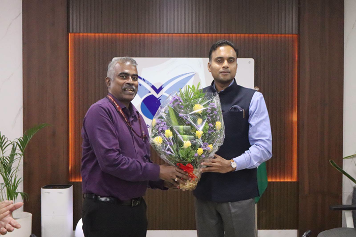 Deputy Chairperson, VO Chidambaranar Port Authority welcomes Central DGHS team